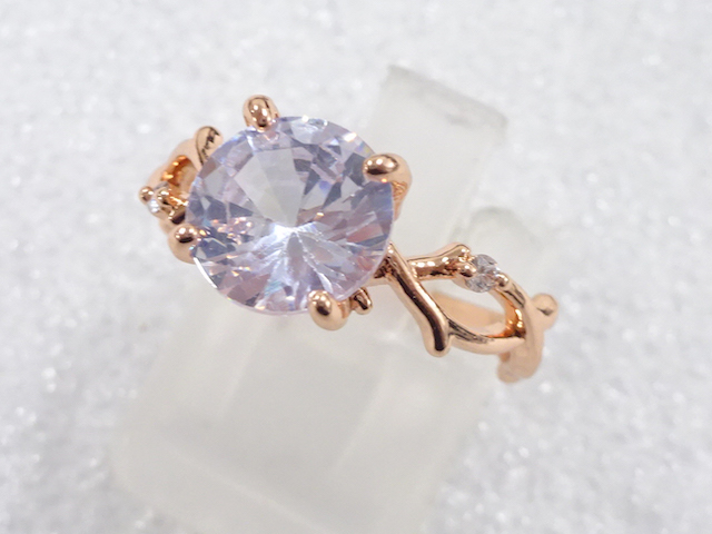 JAPANESE KIMONO / ANTIQUE CRYSTAL RING (SIZE 11)